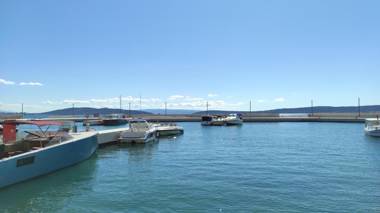 Apartman Iva Apartamento Kaštela Exterior foto