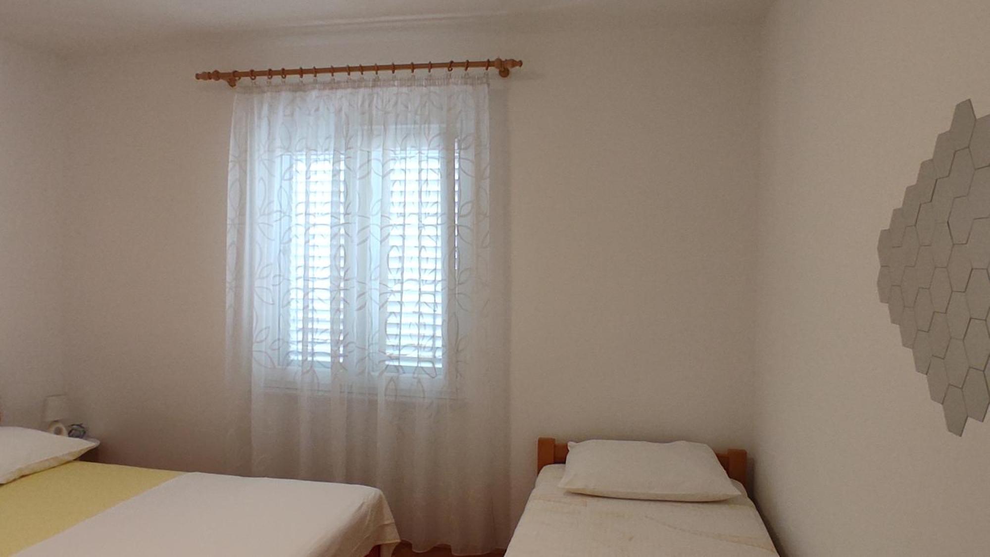 Apartman Iva Apartamento Kaštela Exterior foto